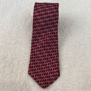 Men's Red Geometric Silk Tie - Classic Pattern